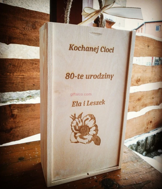 Skrzynka prezentowa z grawerem 80 urodziny