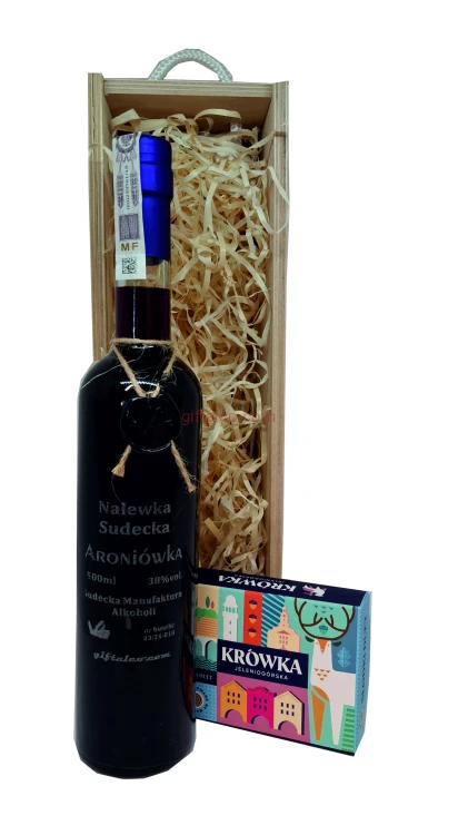 Napitka Aroniówka 500ml Krówka Jeleniogórska 4szt zestaw prezentowy w skrzynce drewnianej