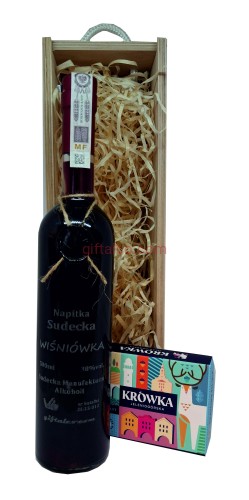Napitka Wiśniówka 500ml Krówka Jeleniogórska 4szt zestaw prezentowy w skrzynce
