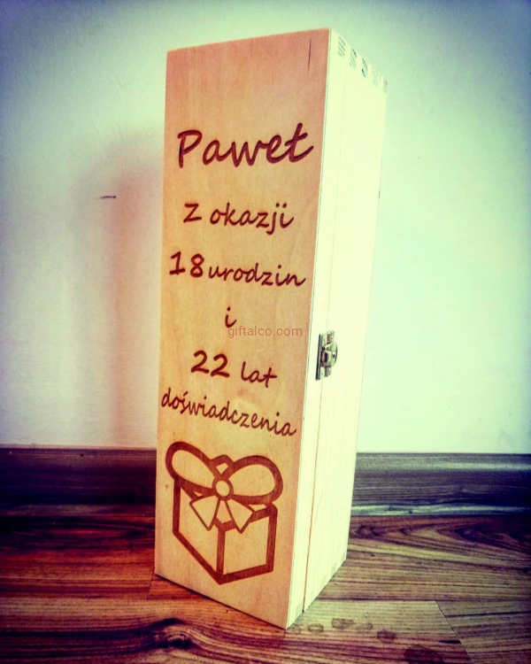 Skrzynka prezentowa z grawerem 40 urodziny